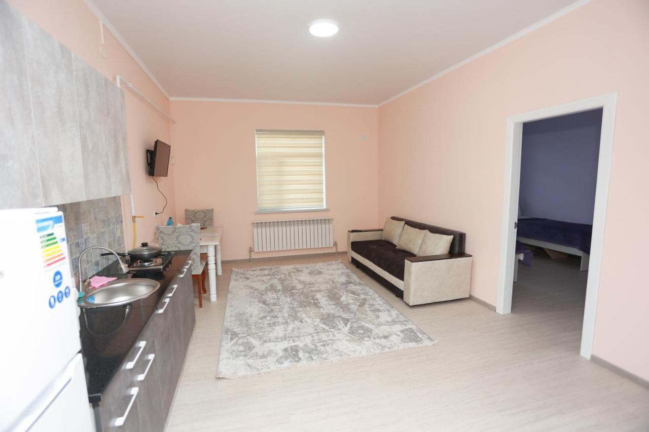 Apart House Turkistan Extérieur photo